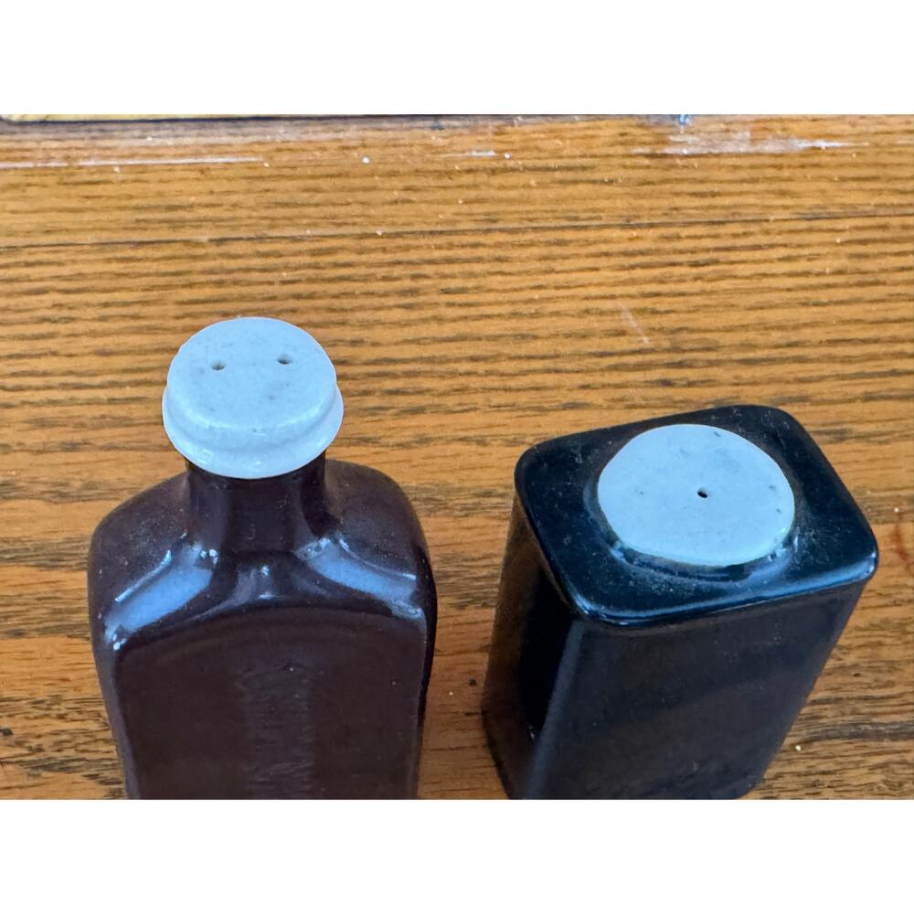 Vintage Watkins Advertising Salt Pepper Shakers Vanilla Bottle Set - Picture 6 of 9